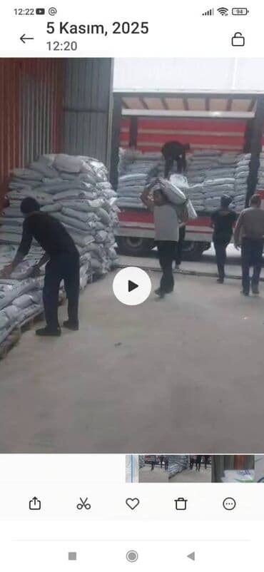 Farel balıq yemi satıram. 4mm, 6 mm sadə, 6 mm və 8 mm rengli 20 lalafo.az -da Farel balıq yemi satıram. 4mm, 6 mm sadə, 6 mm və 8 mm rengli 20