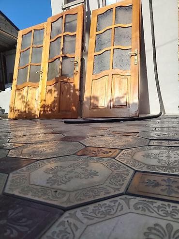 Şüşə panelləri olan taxta daxili qapı. Bu qapılar estetik görünüşü ilə lalafo.az -da — 3 Şüşə panelləri olan taxta daxili qapı. Bu qapılar estetik görünüşü ilə — 3