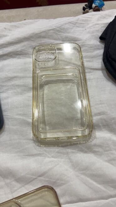 Şəffaf silikon telefon qabı Kart cibiynen - Model uyğunluğu: iPhone lalafo.az -da Şəffaf silikon telefon qabı Kart cibiynen - Model uyğunluğu: iPhone