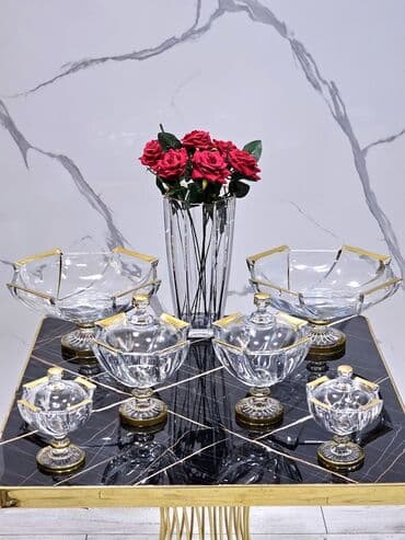 Lüks şüşə şirniyyat/servis dəsti - Material: şəffaf qalın şüşə, metal lalafo.az -da Lüks şüşə şirniyyat/servis dəsti - Material: şəffaf qalın şüşə, metal