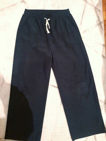 Walvar satilir 1 defe geyinilib bol modeldi 42 44 bedene gedir 16m lalafo.az -da Walvar satilir 1 defe geyinilib bol modeldi 42 44 bedene gedir 16m