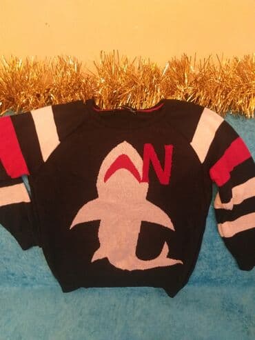 8-10 yaşa uyğun oglan ùcùn yun kofta, ela veziyyetdedi, 10 manat lalafo.az -da 8-10 yaşa uyğun oglan ùcùn yun kofta, ela veziyyetdedi, 10 manat