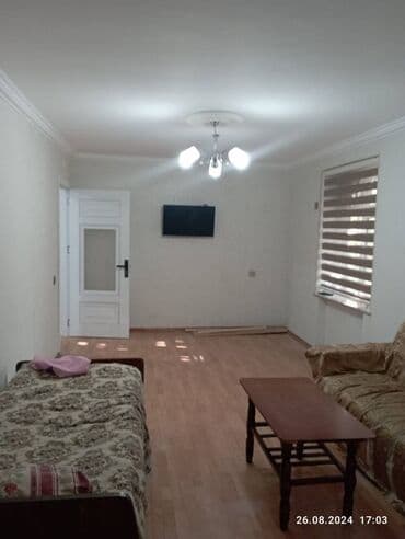 Nərimanov metrosunun üsdündə 5 mərtəbəli binanın 2-ci mərtəbəsində 2 lalafo.az -da Nərimanov metrosunun üsdündə 5 mərtəbəli binanın 2-ci mərtəbəsində 2