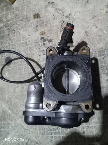 Дроссельные заслонки: Дроссельная заслонка Mercedes-Benz C2. 2 Самовывоз at lalafo.az — 2 Дроссельные заслонки: Дроссельная заслонка Mercedes-Benz C2. 2 Самовывоз — 2