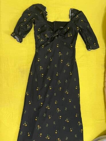 Qadın paltarı – qara rəngdə, xırda sarı çiçək naxışlı, midi/uzun lalafo.az -da Qadın paltarı – qara rəngdə, xırda sarı çiçək naxışlı, midi/uzun