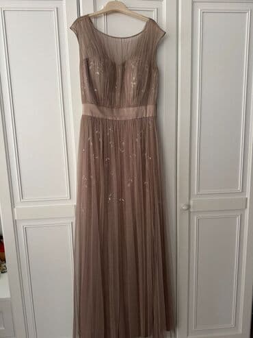 Zərif axşam/gecə libası Veziyyet- yaxşı - Rəng: toz pembe/şampan lalafo.az -da Zərif axşam/gecə libası Veziyyet- yaxşı - Rəng: toz pembe/şampan