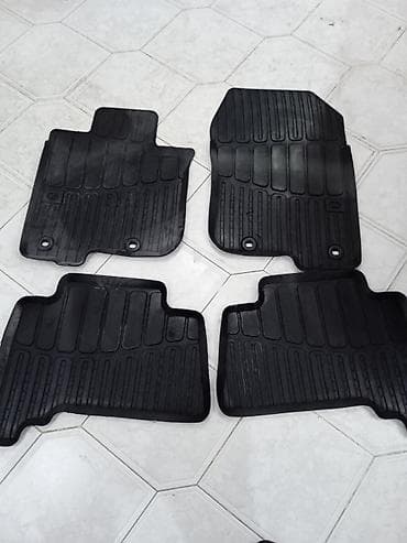 Avtomobil üçün ayaqaltı, İşlənmiş, Rezin, Toyota TAYOTA, Ünvandan götürmə lalafo.az -da Avtomobil üçün ayaqaltı, İşlənmiş, Rezin, Toyota TAYOTA, Ünvandan götürmə