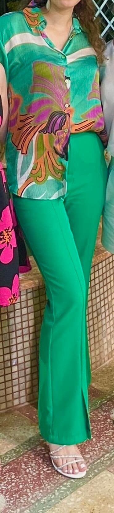 İkili dəst satılır.
Ölçü S-M lalafo.az -da İkili dəst satılır.
Ölçü S-M