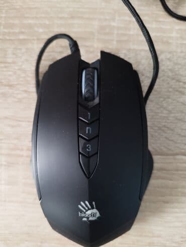 A4Tech Bloody V8 simli oyun siçanı makro üçün mouse klublarda ən çox lalafo.az -da A4Tech Bloody V8 simli oyun siçanı makro üçün mouse klublarda ən çox