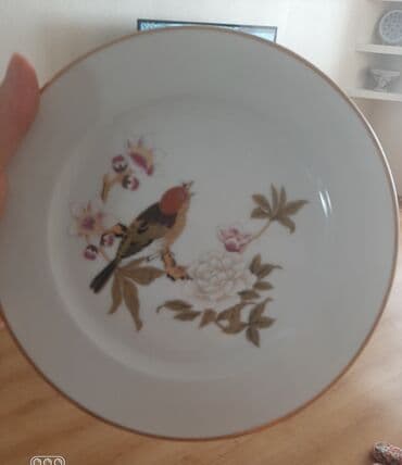 Boşqablar, Farfor, Yaponiya lalafo.az -da Boşqablar, Farfor, Yaponiya