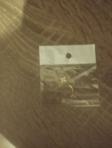 Qızıl rəngli qarın deşiyi üçün piercing 35 manata alınıb lalafo.az -da Qızıl rəngli qarın deşiyi üçün piercing 35 manata alınıb