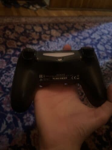 Sony PlayStation DualShock 4 (PS4) oyun pultu
Orjinal razılaşma yolu lalafo.az -da Sony PlayStation DualShock 4 (PS4) oyun pultu
Orjinal razılaşma yolu