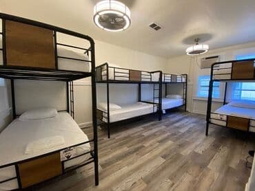 Hostel Avtovağzal Günlük yataqxana( Günlük hostel) Sadəcə 7 AZN Hamam lalafo.az -da Hostel Avtovağzal Günlük yataqxana( Günlük hostel) Sadəcə 7 AZN Hamam