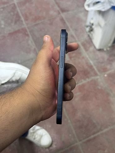 IPhone 13, 128 GB, Midnight, Face ID lalafo.az -da IPhone 13, 128 GB, Midnight, Face ID