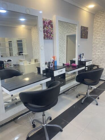 2 sac guzgusu, 2 kreslo, 2 skaf. Sac moykası ve pedikur podiumu lalafo.az -da 2 sac guzgusu, 2 kreslo, 2 skaf. Sac moykası ve pedikur podiumu