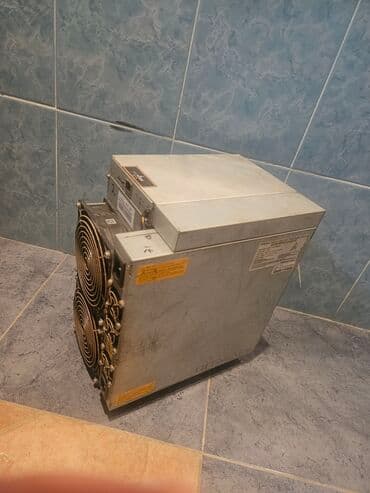 Qida blokları: Qida bloku > 1000 W lalafo.az -da — 1 Qida blokları: Qida bloku > 1000 W — 1