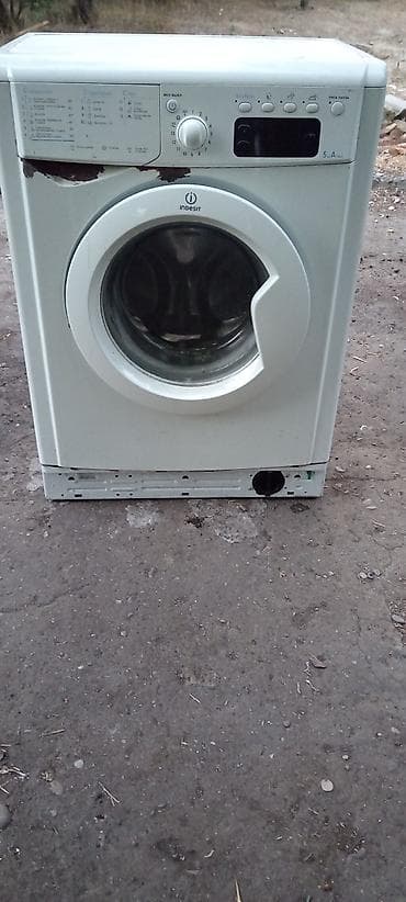 Qazanın Paçeniki dağılıb qalan her bir detal işdekdi Indesit lalafo.az -da Qazanın Paçeniki dağılıb qalan her bir detal işdekdi Indesit