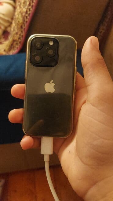 “iphone 16 Pro” Xüsusiyyətlər: - Ekran: ön hissədə dəyirmi künclü lalafo.az -da “iphone 16 Pro” Xüsusiyyətlər: - Ekran: ön hissədə dəyirmi künclü