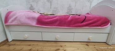 Oğlan və qız üçün, İşlənmiş, Çarpayı, Matrassız, Siyirməli lalafo.az -da Oğlan və qız üçün, İşlənmiş, Çarpayı, Matrassız, Siyirməli