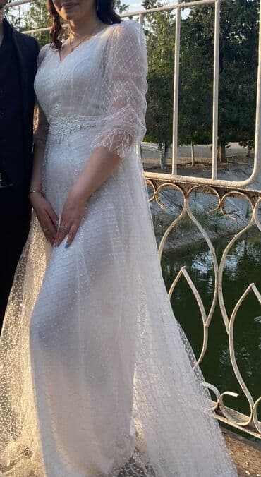 Çox gözəl dondu. Cəmi 1 dəfə geyinilib. 130azn alınıb lalafo.az -da Çox gözəl dondu. Cəmi 1 dəfə geyinilib. 130azn alınıb