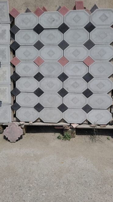 Çox keyfiyetli daşlarmiz hem münasib qiymete bir alan peşman lalafo.az -da Çox keyfiyetli daşlarmiz hem münasib qiymete bir alan peşman