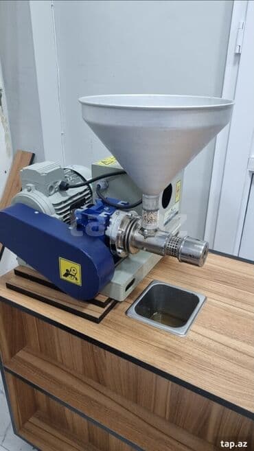Soyuq sıxım yag çəkən 1500 watt gücünə malik Avtomat sistemi lalafo.az -da Soyuq sıxım yag çəkən 1500 watt gücünə malik Avtomat sistemi