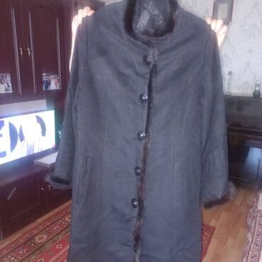 İsti palto norka ilə. Əla vəziyətdə. Bahalı maldır. 10 man satıram lalafo.az -da İsti palto norka ilə. Əla vəziyətdə. Bahalı maldır. 10 man satıram