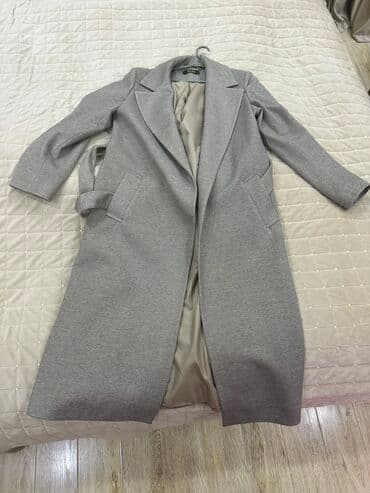 Palto satilir geyinilmeyib tezedi 130a alinib 80satilir tecili isteyen lalafo.az -da Palto satilir geyinilmeyib tezedi 130a alinib 80satilir tecili isteyen