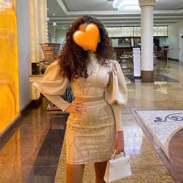 TECILI SATILIR‼️ Krem rəngli qısa don El ishiynen ishlenilib. Razmer lalafo.az -da TECILI SATILIR‼️ Krem rəngli qısa don El ishiynen ishlenilib. Razmer