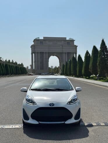 Günlük, Toyota, Depozitlə, Qalmamaq şərti ilə lalafo.az -da Günlük, Toyota, Depozitlə, Qalmamaq şərti ilə