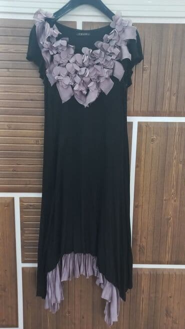 XL(42) razmer. - Boyun hissəsi boyu bənövşəyi/boz tonlarda iri 3D lalafo.az -da XL(42) razmer. - Boyun hissəsi boyu bənövşəyi/boz tonlarda iri 3D