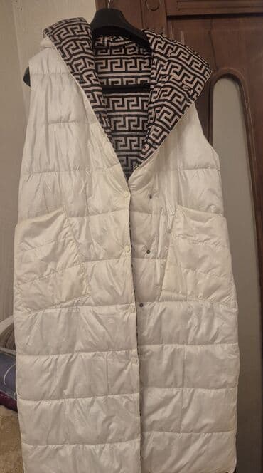 Qadınlar üçün uzun, kapüşonlu ikiüzlü jilet - Model: quilted/puf lalafo.az -da Qadınlar üçün uzun, kapüşonlu ikiüzlü jilet - Model: quilted/puf