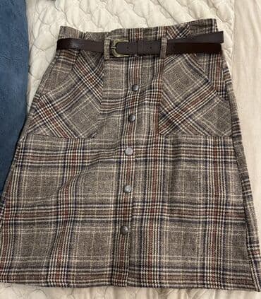 Qadın ətəyi – kareli (çəngəl naxışlı) A-kəsim dizayna malik. - lalafo.az -da Qadın ətəyi – kareli (çəngəl naxışlı) A-kəsim dizayna malik. -