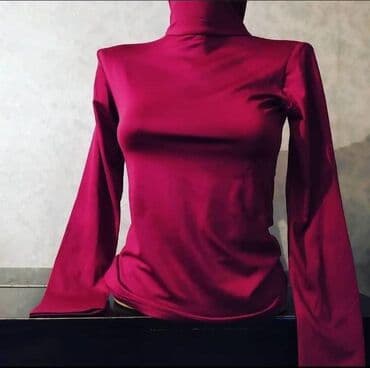 Qadınlar üçün boğazlı uzunqol köynək/bluz. Klassik, yığcam kəsim lalafo.az -da Qadınlar üçün boğazlı uzunqol köynək/bluz. Klassik, yığcam kəsim