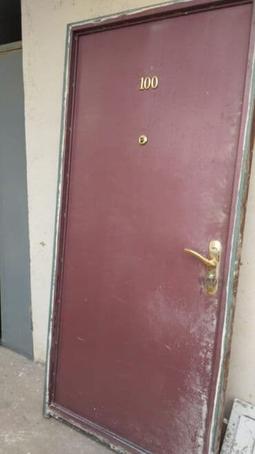 Dəmir giriş qapısı - Rəng: tünd qırmızı/bordo - Material: metal lalafo.az -da Dəmir giriş qapısı - Rəng: tünd qırmızı/bordo - Material: metal