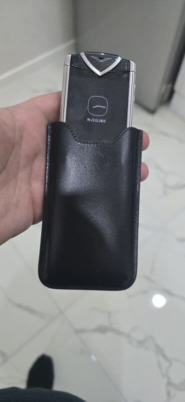 Vertu Constellation, rəng - Gümüşü lalafo.az -da Vertu Constellation, rəng - Gümüşü