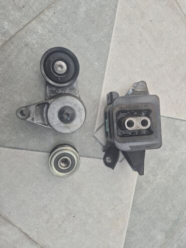 Məhsul: Avtomobil üçün mexaniki hissələr dəsti Tərkib: - Kəmər lalafo.az -da Məhsul: Avtomobil üçün mexaniki hissələr dəsti Tərkib: - Kəmər