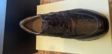 Geely: Yeni - Tütkiyə ULUS
Tam orijinal dəri -üz və iç 100%
Ölçü - 41 at lalafo.az — 1 Geely: Yeni - Tütkiyə ULUS
Tam orijinal dəri -üz və iç 100%
Ölçü - 41 — 1