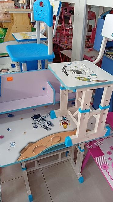 Usaq masasi yenidi rengleri var yaza bilersiz catdirilma var lalafo.az -da Usaq masasi yenidi rengleri var yaza bilersiz catdirilma var