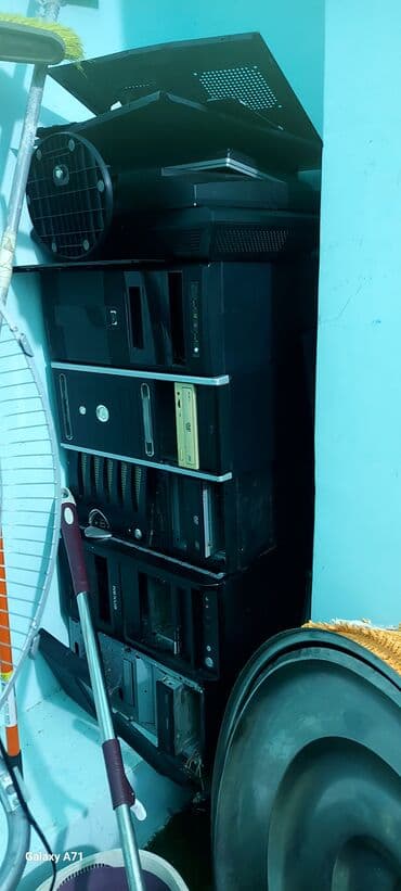 Masaüstü kompüter satılır ehtiyat hissing kimide sataram 5 eded lalafo.az -da Masaüstü kompüter satılır ehtiyat hissing kimide sataram 5 eded