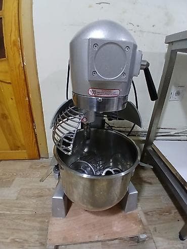 Peşəkar çörəkbişirmə avadanlıqları dəsti 1) Xəmir yoğurma mikseri - lalafo.az -da Peşəkar çörəkbişirmə avadanlıqları dəsti 1) Xəmir yoğurma mikseri -