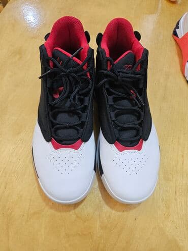 –NİKE JORDAN MAX AURA 4 qara/ağ/qırmızı rəng kombinasiyası lalafo.az -da — 1 –NİKE JORDAN MAX AURA 4 qara/ağ/qırmızı rəng kombinasiyası — 1