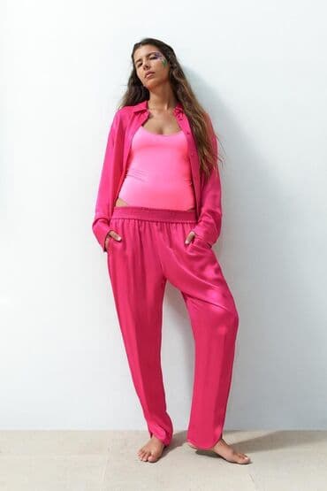 Zara, ela veziyetde, XS razmer lalafo.az -da Zara, ela veziyetde, XS razmer