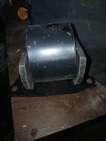 yer şumlayan mator: Hyundai/Kia mühərrik dayağı (arxa/alt dayağ) – orijinal hissə - Hissə lalafo.az -da — 2 yer şumlayan mator: Hyundai/Kia mühərrik dayağı (arxa/alt dayağ) – orijinal hissə - Hissə — 2