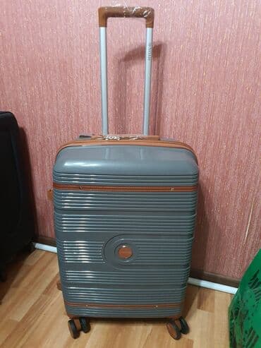 Sərnişin çamadanı – bərk korpuslu, 4 təkərli, teleskopik tutacaqlı. - lalafo.az -da Sərnişin çamadanı – bərk korpuslu, 4 təkərli, teleskopik tutacaqlı. -