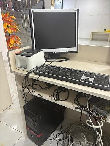 Masaüstü kompüter dəsti – ofis və kassaya uyğun Tərkib: - Monitor lalafo.az -da Masaüstü kompüter dəsti – ofis və kassaya uyğun Tərkib: - Monitor