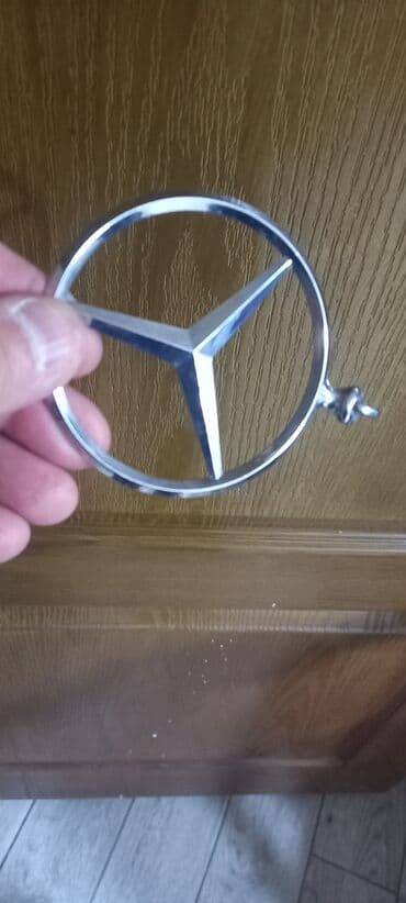 Mercedes-Benz radiator nişanı (kapot emblemi) - Material: xrom lalafo.az -da Mercedes-Benz radiator nişanı (kapot emblemi) - Material: xrom