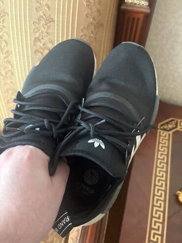 Məhsul: Adidas NMD_R1 kişi krossovkası - Rəng: qara üst hissə lalafo.az -da Məhsul: Adidas NMD_R1 kişi krossovkası - Rəng: qara üst hissə