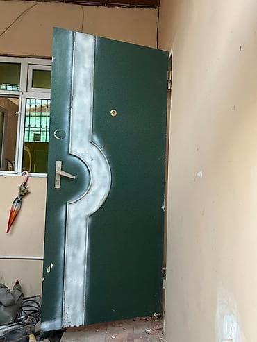 Seyf qapi satilir 65azn xirdalan Gunel lalafo.az -da Seyf qapi satilir 65azn xirdalan Gunel