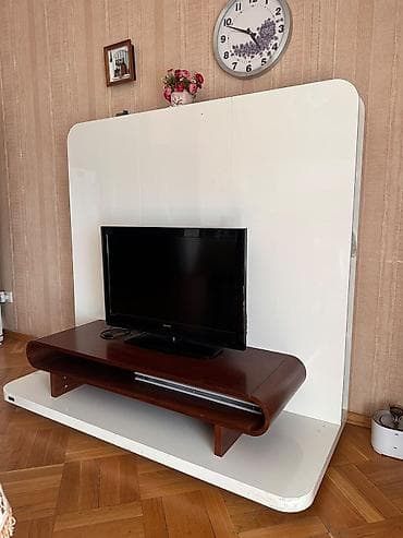 Tv stend satılır 150 AZN
Gencik *AFA izl 7889 E lalafo.az -da Tv stend satılır 150 AZN
Gencik *AFA izl 7889 E